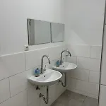 Πανσιόν Expresszimmervermietung